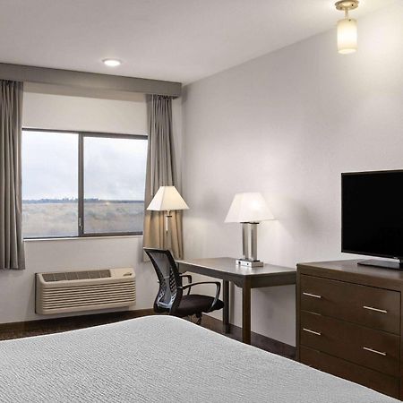 ชัวร์สเตย์ พลัส โฮเต็ล บาย เบสต์เวสเทิร์น มอสเลก Hotel โมเสสเลค ภายนอก รูปภาพ